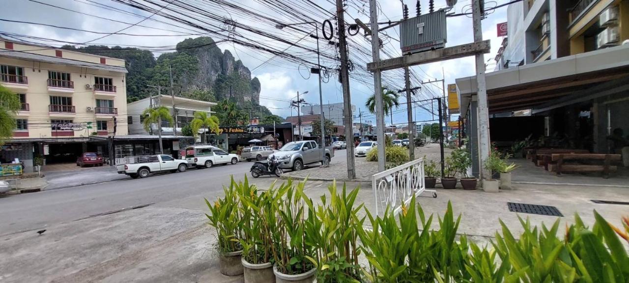 Pranang Flora House Homestay Ao Nang Exterior photo