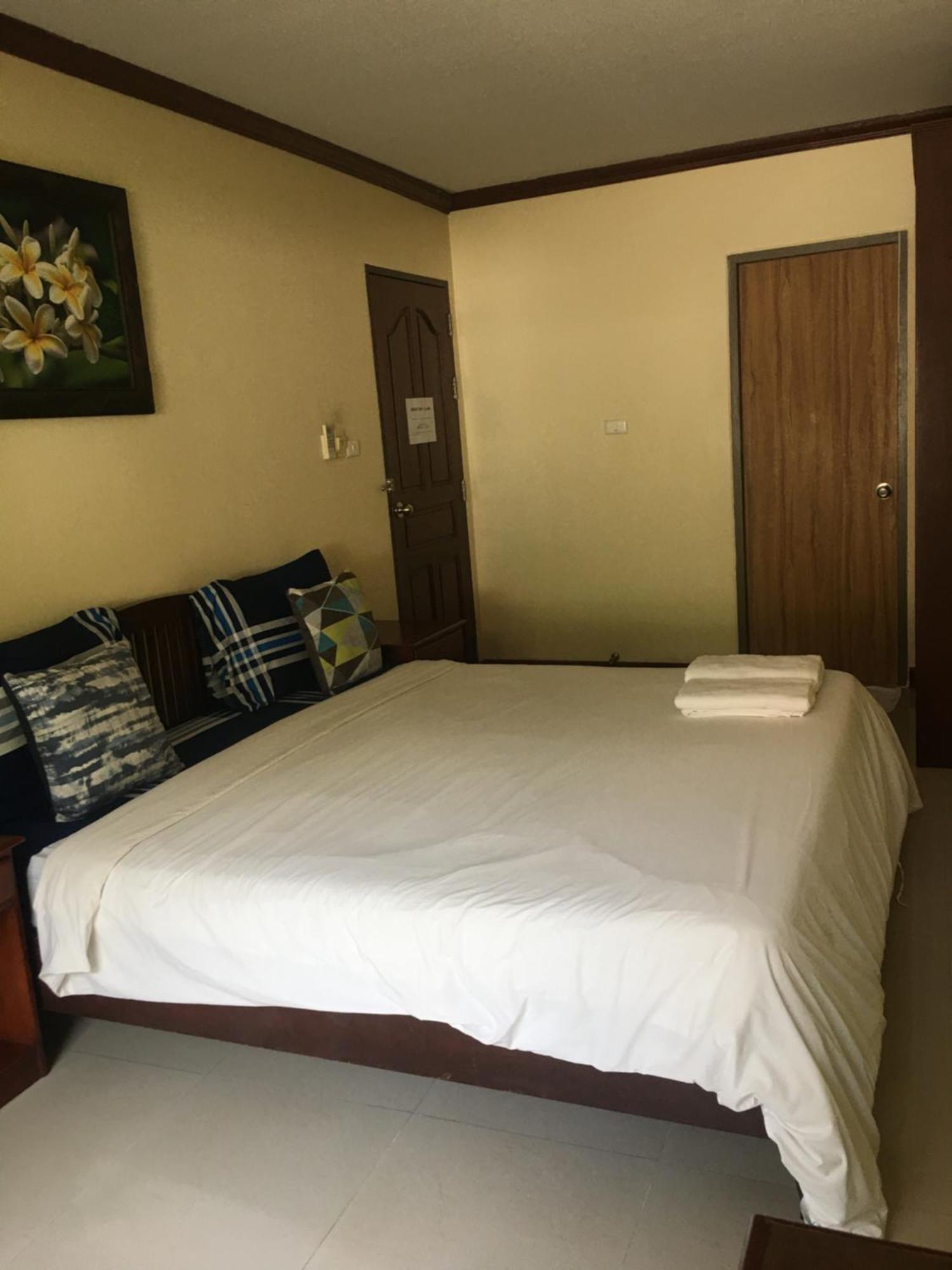 Pranang Flora House Homestay Ao Nang Exterior photo