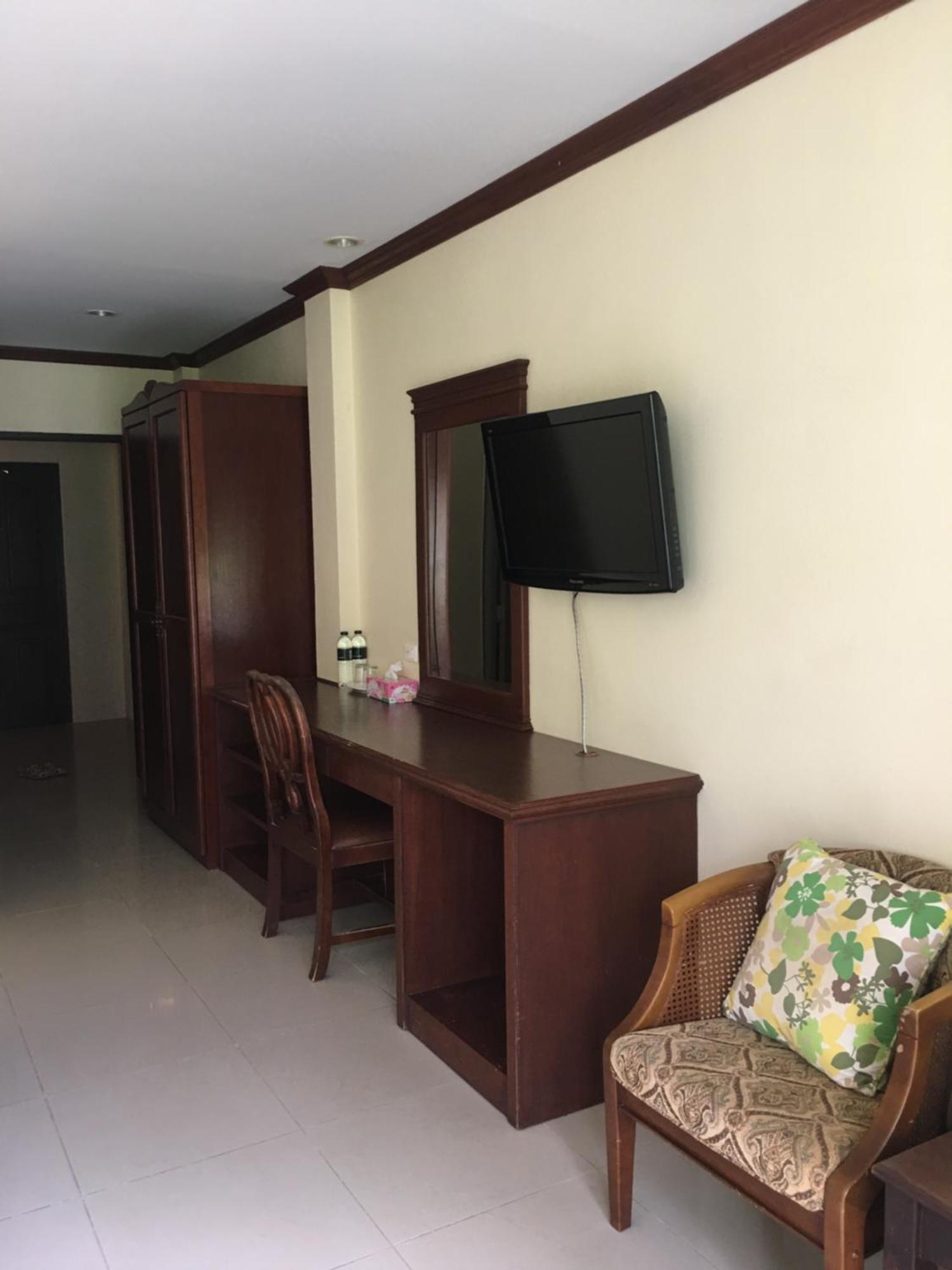 Pranang Flora House Homestay Ao Nang Exterior photo